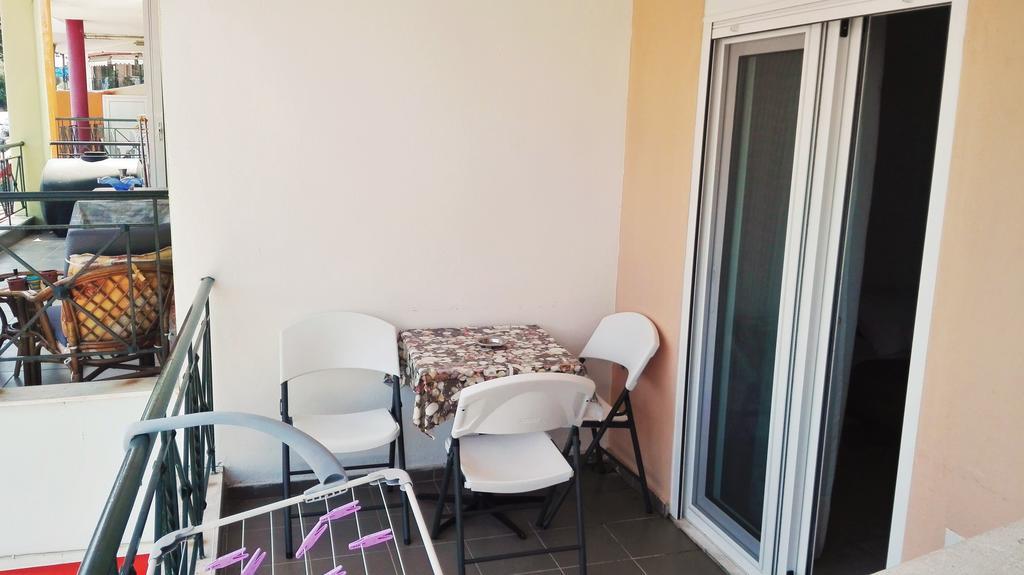 Star Apartment Kallithea  Экстерьер фото